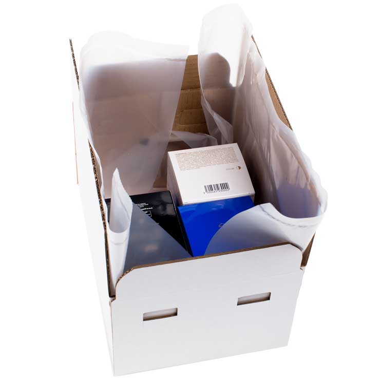 Emballage formé avec des coussins d'air intégrés non gonflés