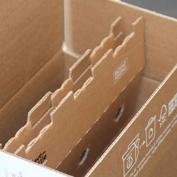 Interno di savethebottle