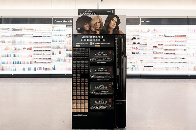 Les om hvordan vi utviklet en nøkkelferdig butikkdisplay for L'Oréal før lanseringen av Colorsonic.