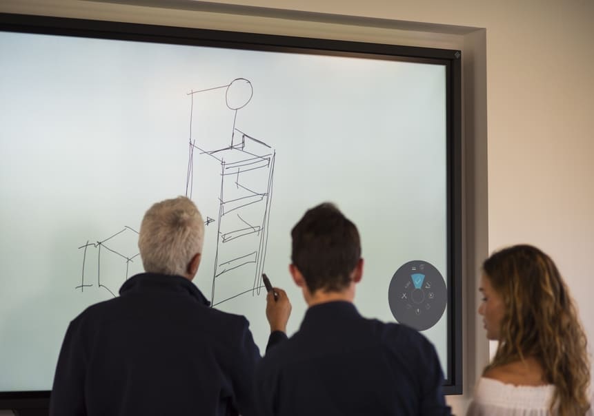 empaque-experiencia-personas-colaborando-en-el-diseno