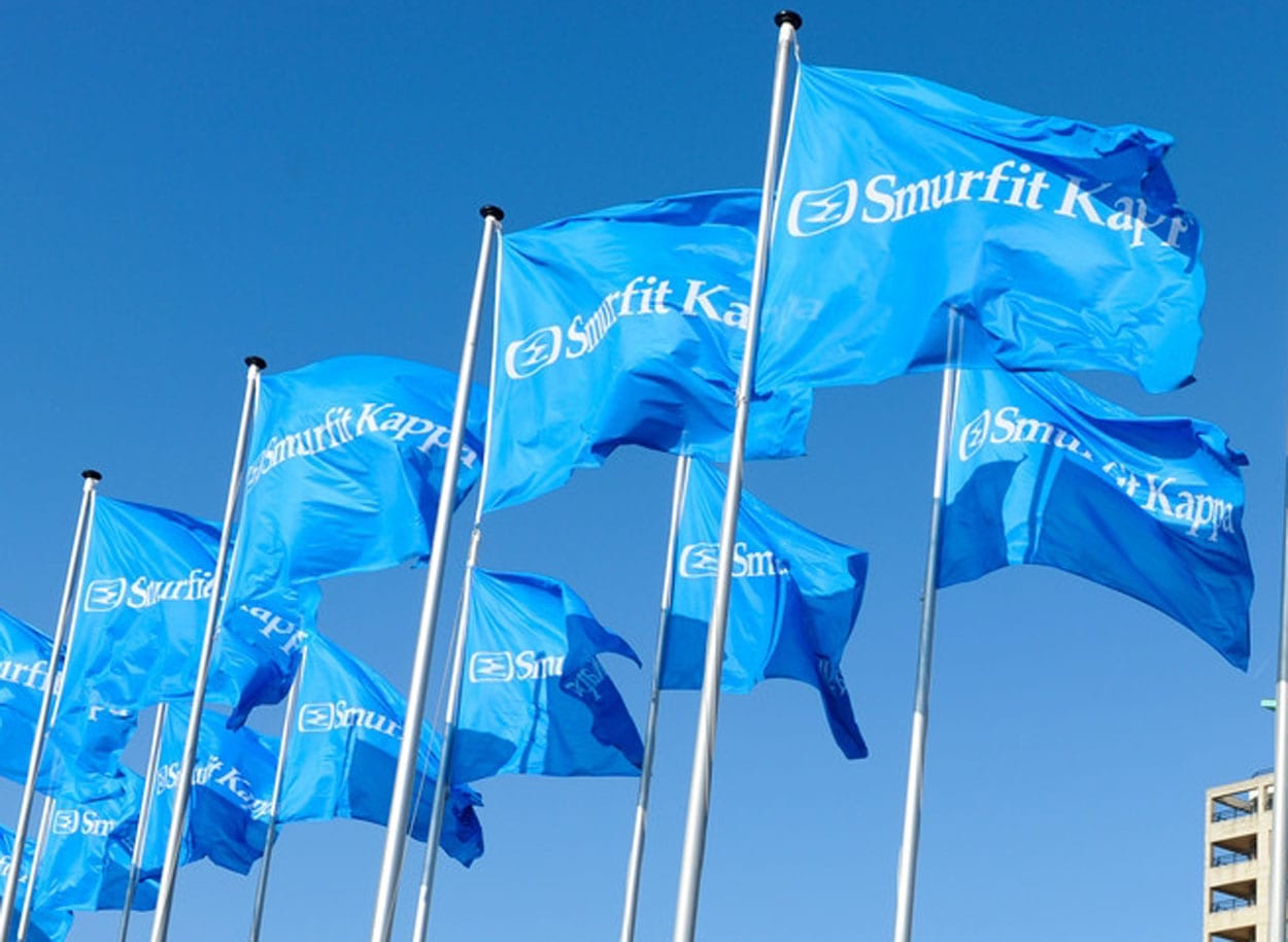 Флаги Smurfit Kappa