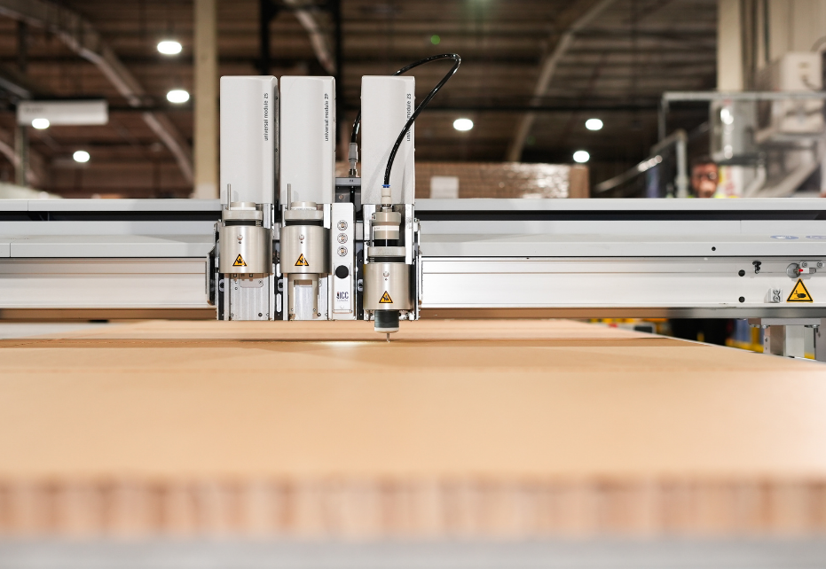 Honeycomb packaging machine