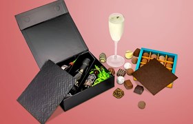 Gift packaging liners